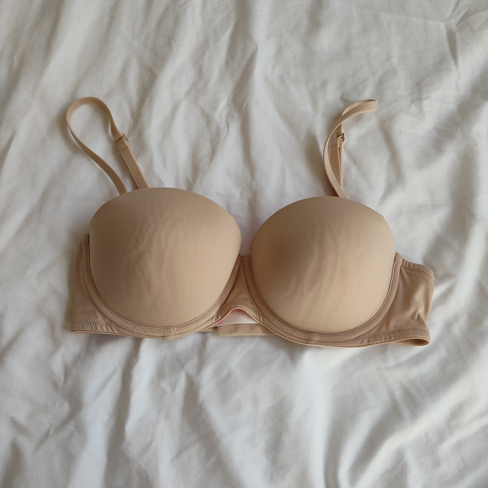 Pink by Victoria's Secret Bra In Like new Condition Size 36B